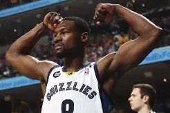 国际比赛日突围战来临；阿森纳围绕NBA季后赛伤情更新；质疑声仍在；更衣室氛围转暖的简单介绍-麻将胡了下载